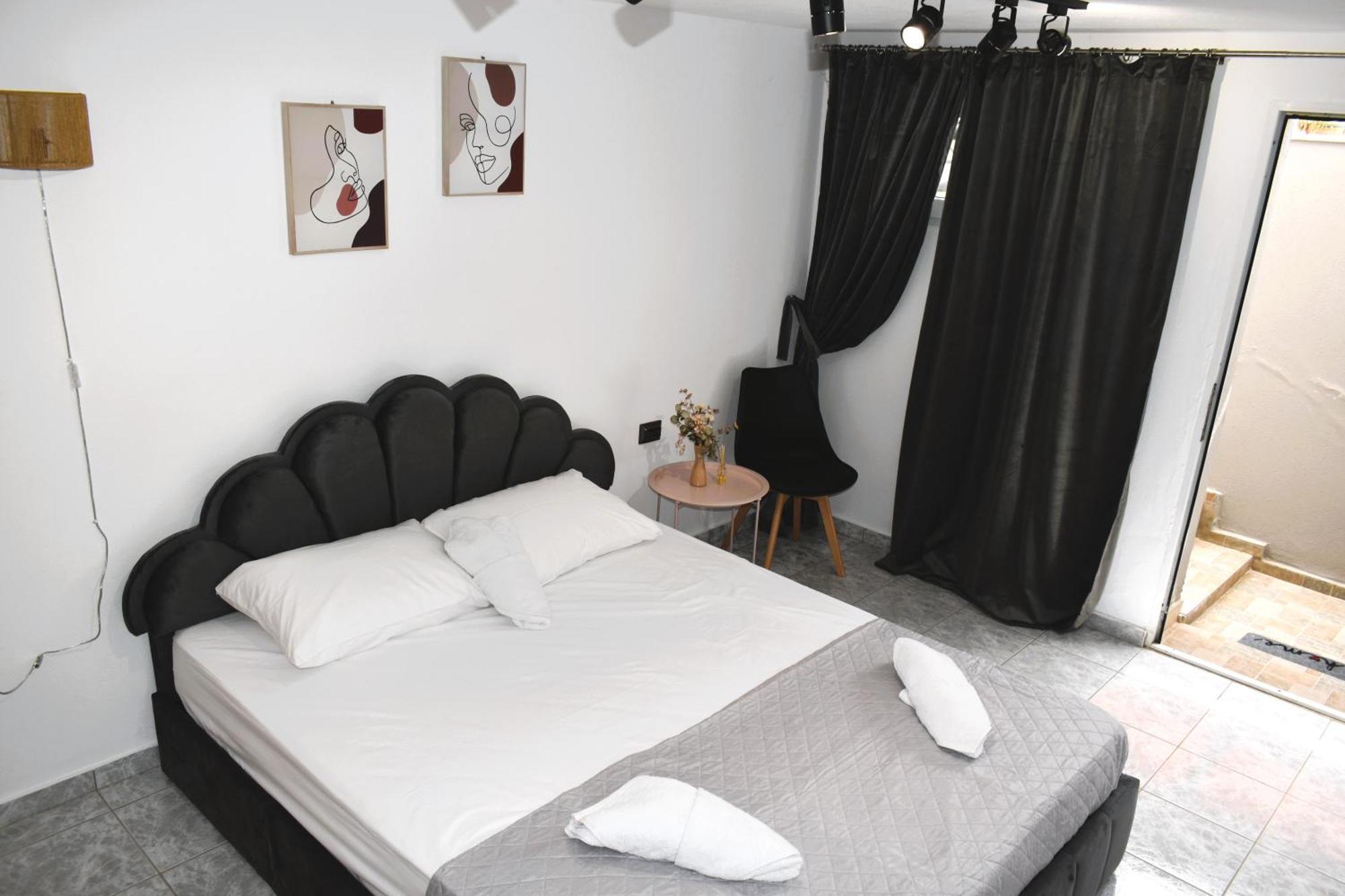 Ni & Νa Apartment Alexandroupoli Eksteriør billede